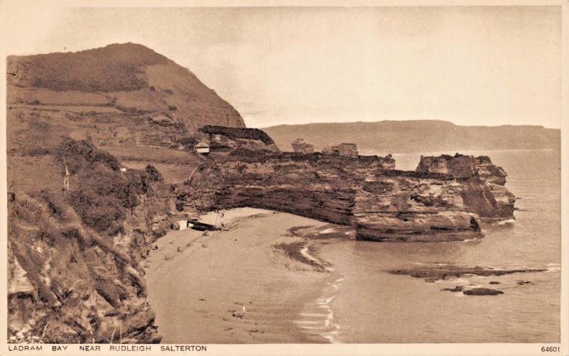 LADRAM BAY NEAR BUDLEIGH SALTERTON DEVON ENGLAND PHOTO POSTCARD