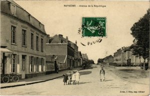 CPA Bapaume- Avenue de la Republique FRANCE (1021273)