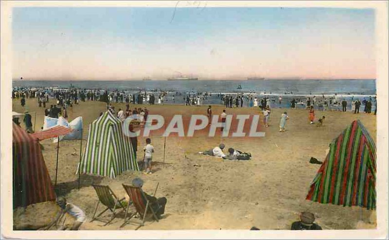 Modern Postcard Malo les Bains View on the Beach