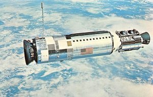 Gemini 12 spacecraft Space Unused 