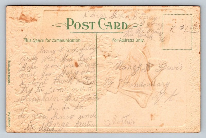 Christmas Greetings Girl With Wreath   Postcard