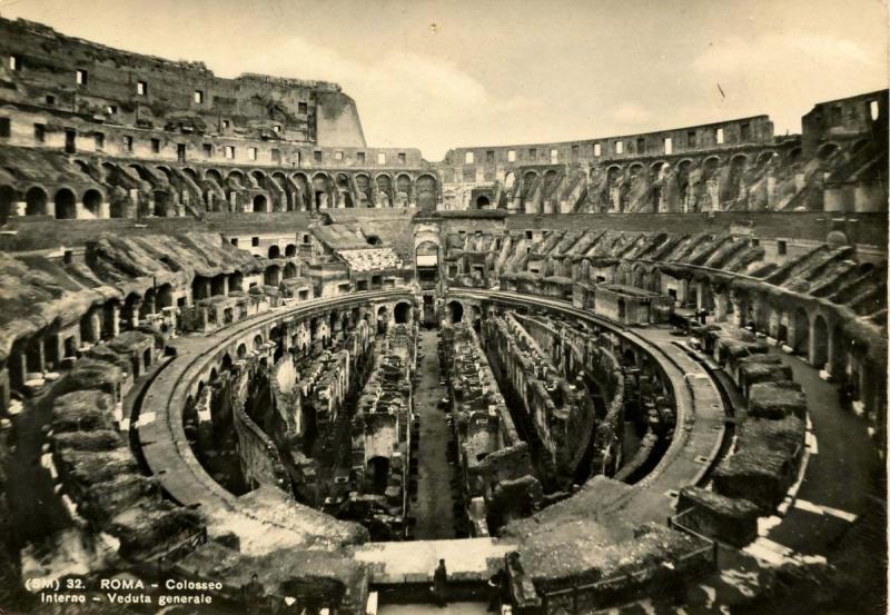 Italy - Rome. Colosseum Interior  *RPPC