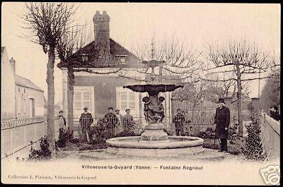 france, VILLENEUVE-La-GUYARD, Yvonne, Fontaine Regnoul