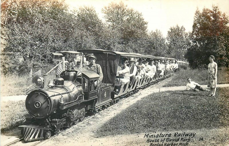 1920s Benton Harbor Michigan Miniature Railroad Eden Postcard RPPC 24-12290