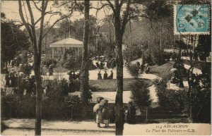 CPA ARCACHON-La Place des Palmiers (27873)