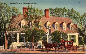 VINTAGE POSTCARD RALEIGH TAVERN LOCATED AT WILLIAMSBURG VIRGINIA c. 1742 LINEN