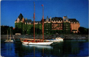 CPR Empress Hotel Vitoria BC British Columbia Canada Postcard VTG UNP Kodachrome 