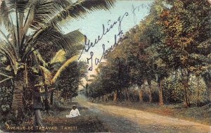 AVENUE DE TARAVAO TAHITI TO USA POSTCARD (c. 1905)