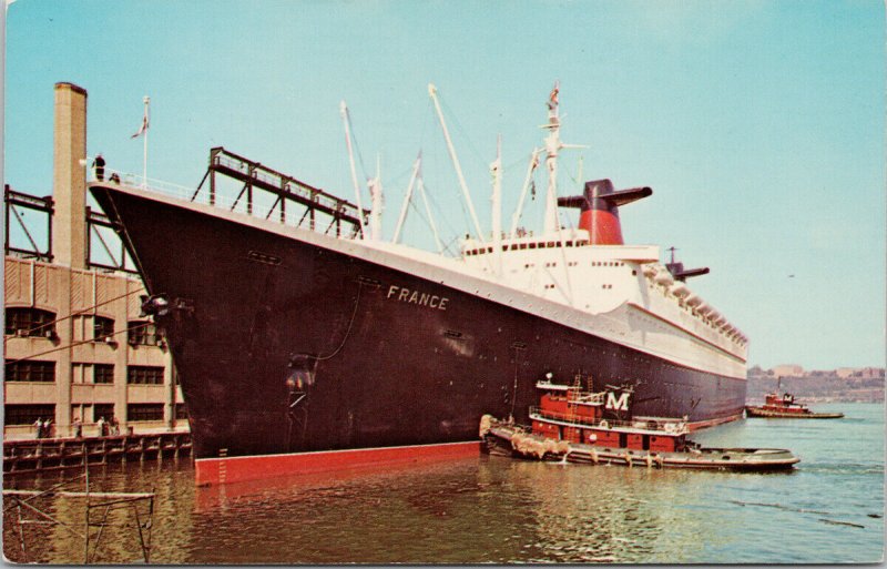 SS 'France' Ship at New York City NY Pier 88 Moran Tugboat 1963 Postcard G91