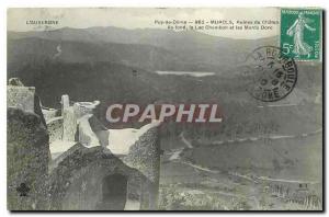 CPA L'Auvergne Puy de Dome Murols Ruines du Chateau au fond le Lac Chambon et le