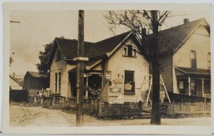 Corner Store Hovey St Velvet Tobacco Taggarts Bread Indianapolis Postcard Q14