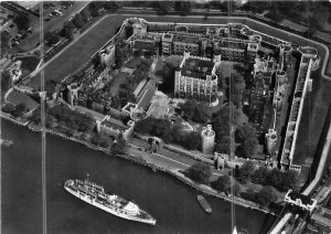 uk48866 air view tower of  london uk