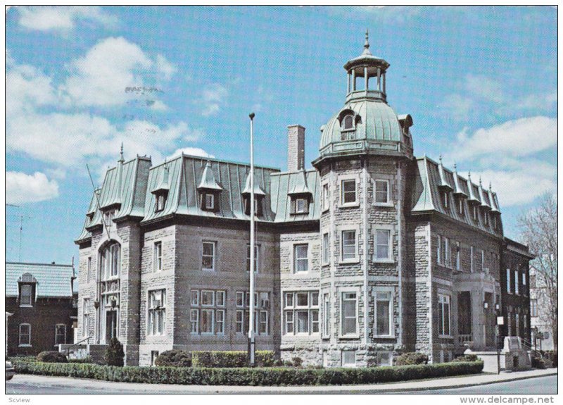 L'Hotel de Ville de Saint-Hyacinthe La Jolie, Province of Quebec, Canada, 40-60s