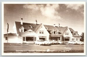 Ocean Lake Oregon~Dorchester House Hotel~Coffee & Gift Shops~1950s Cars~RPPC