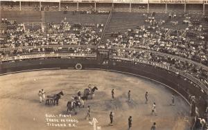 D60/ Tijuana Mexico Foreign Photo RPPC Postcard c40s Bull Fight Tarde de Toros