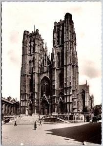 Eglide Sainte-Gudule Brussels Belgium Cathedral Real Photo RPPC Postcard