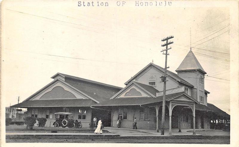 Honolulu HI Railroad Station Train Depot Old Car RPPC Postcard