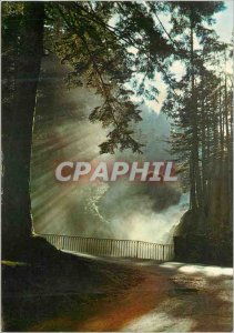 'Modern Postcard Hautes Pyrenees The waterfall Cerisey (Pont d''Espagne)'