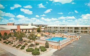 New Mexico Gallup Route 66 Ramada Inn Swimming Pool Hight Postcard 22-8236