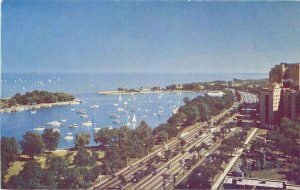 Belmont Harbor Outer Drive Chicago Illinois Roberts Levy 1940s Postcard 20-5854