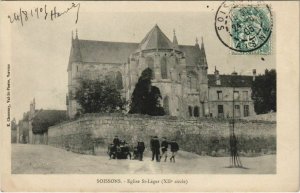 CPA SOISSONS Eglise St-Leger (151907)