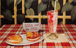 Muskego Wisconsin The Pizza Burger Food Ad Vintage Postcard AA74856