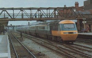 Railways Postcard -Trains -Inter City 125 Passing Through Doncaster Station 1777