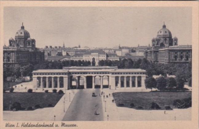 Austria Wien Vienna Heldendenkmal und Museen