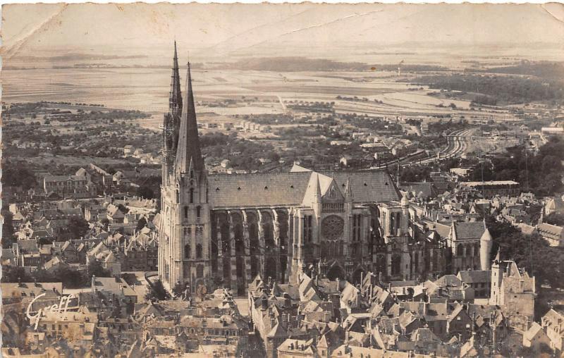 BR17564 Chartres la cathedrale vue d avion  france