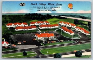 1956  New Castle  Delaware  Dutch Village Motor Court  Postcard