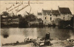 CPA Chatelus Malvaleix Etang du Vieux Chateau FRANCE (1050566)