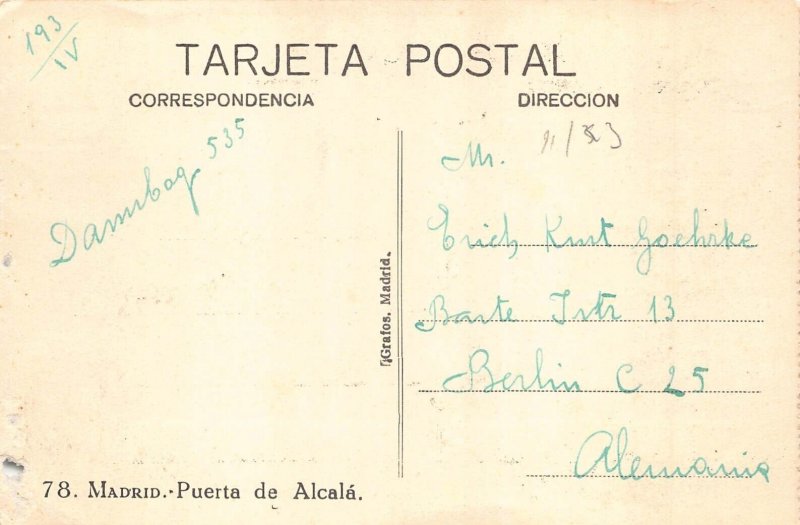 L142 Spain Madrid Puerta de Alcala Gate Tram vintage postcard
