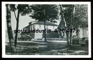 h2979 - MONT TREMBLANT Quebec 1940s Manoir Pinoteau. Real Photo Postcard