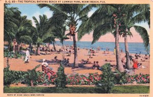 VINTAGE POSTCARD BATHING BEACH AT LUMMUS PARK MIAMI FLORIDA POSTED 1943