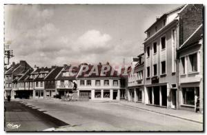 Breteuil sur Noye - Place du Monument aux Morts Old Postcard