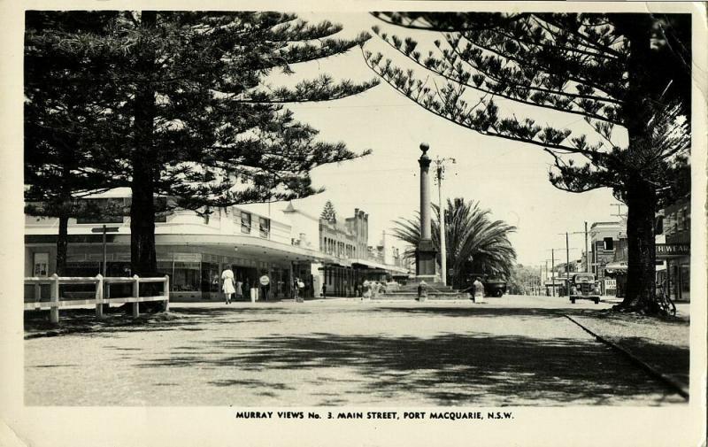 australia, PORT MACQUARIE, N.S.W., Main Street (1940s) RPPC Postcard