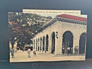 Postcard  Early  View of Post Office & Fourth St. in St. Petersburg , FL      X9