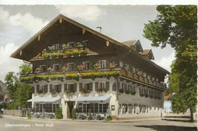 Germany Postcard - Oberammergau - Hotel Wolf - Ref TZ7819