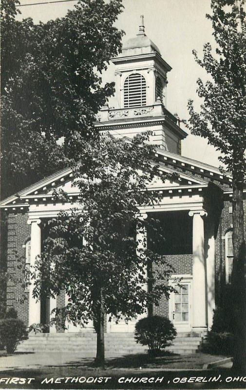 Oberlin Ohio~Real Photo Postcard~First Methodist Church Columns~Belfry 1939-50