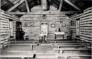 RPPC Interior of Log Cabin, Swiss Historical Village New Glarus WI Postcard V68