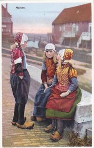 Netherlands Marken Young Girls In Local Costume