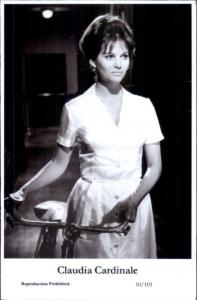 Beautiful Actress Claudia Cardinale 10/101 Swiftsure 2000 Postcard