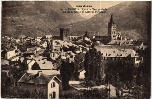 CPA EMBRUN - Vue générale Au fond, Vallée de Crévoux-Parpaillon (453513) 