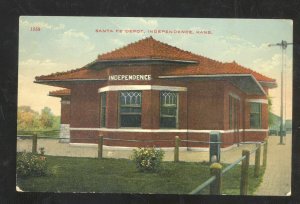 INDEPENDENCE KANSAS SANTA FE RAILROAD DEPOT TRAIN STATION VINTAGE POSTCARD