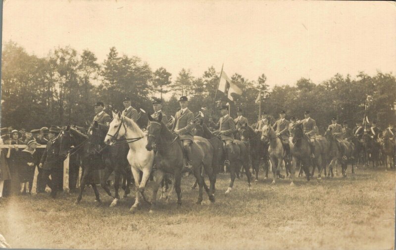 Horse Riders - Sports Real Photo - 1930 - 03.97