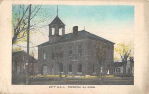 Trenton Illinois City Hall Street View Antique Postcard K104624