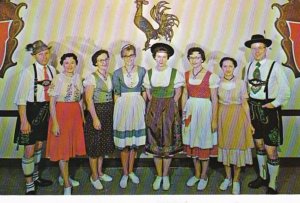 Michigan Frankenmuth Bavarian Inn Employees In Bavarian Costumes