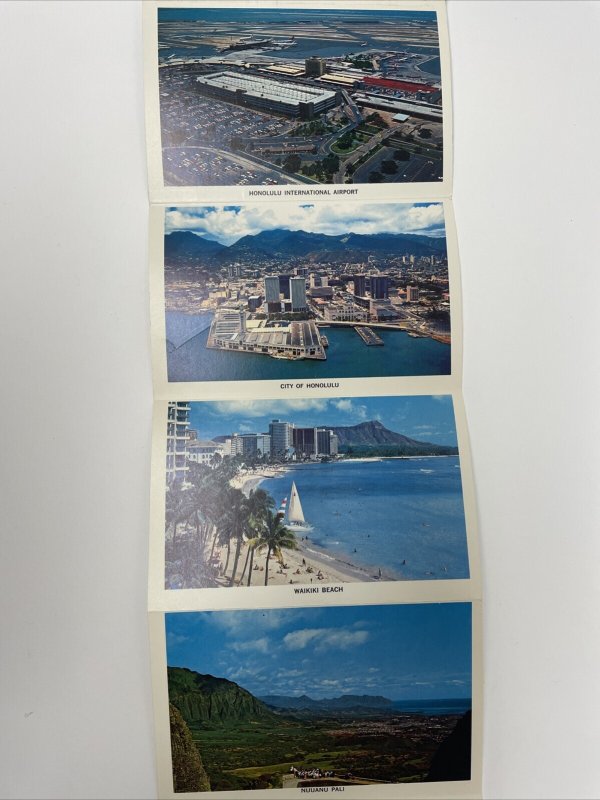 Hawaii, the 50th State Postcard Booklet - 12 Photos