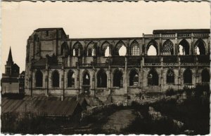 CPA LISIEUX - Église St-Jacques incendiée (140883)