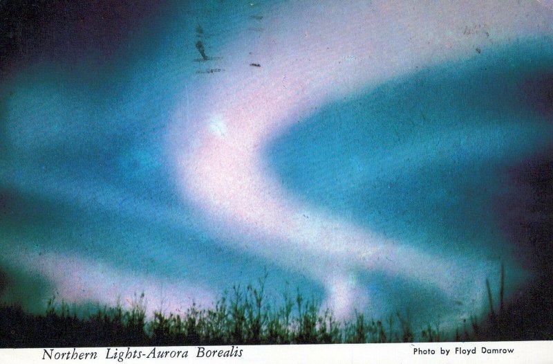 VINTAGE CONTINENTAL SIZE POSTCARD NORTHERN LIGHTS AURORA BOREALIS ALASKA 1973